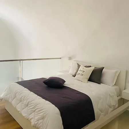 Luxury Loft 35 Кальяри