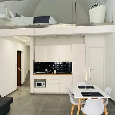 Luxury Loft 35 كالياري