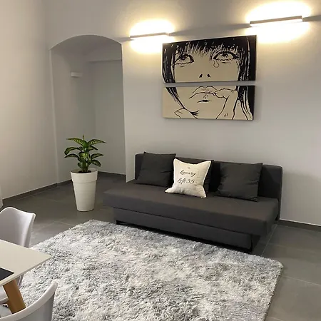 Luxury Loft 35 Гостевой дом Кальяри