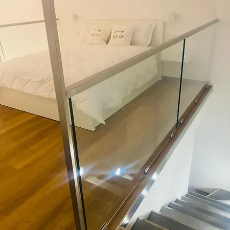 Luxury Loft 35 *