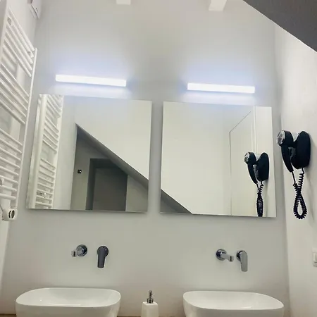 Affittacamere Luxury Loft 35 *